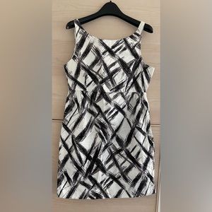 Sleeveless Print Dress